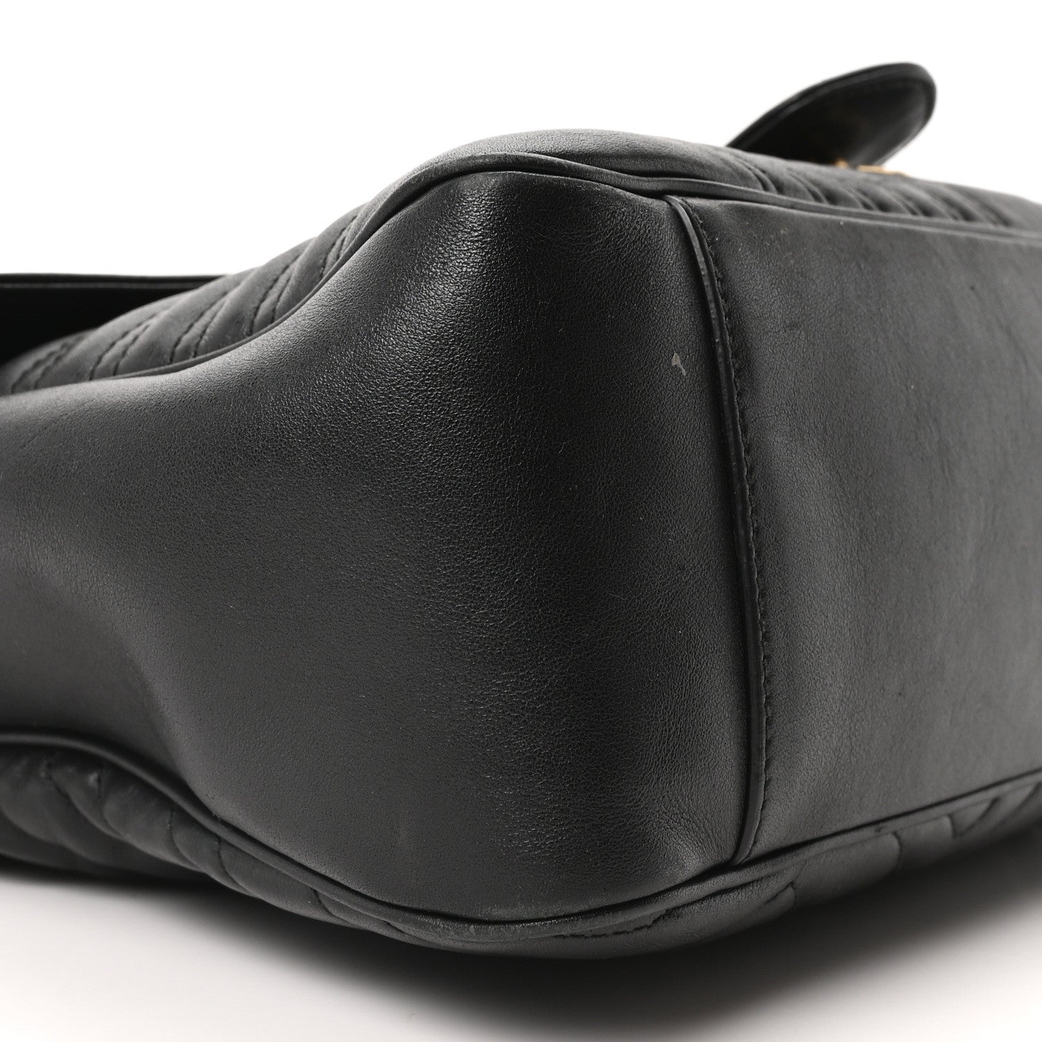 Calfskin Matelasse Large GG Marmont Shoulder Bag Black