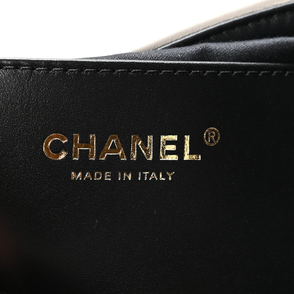 Braided Raffia Calfskin Small Chanel 25 Handbag Black White