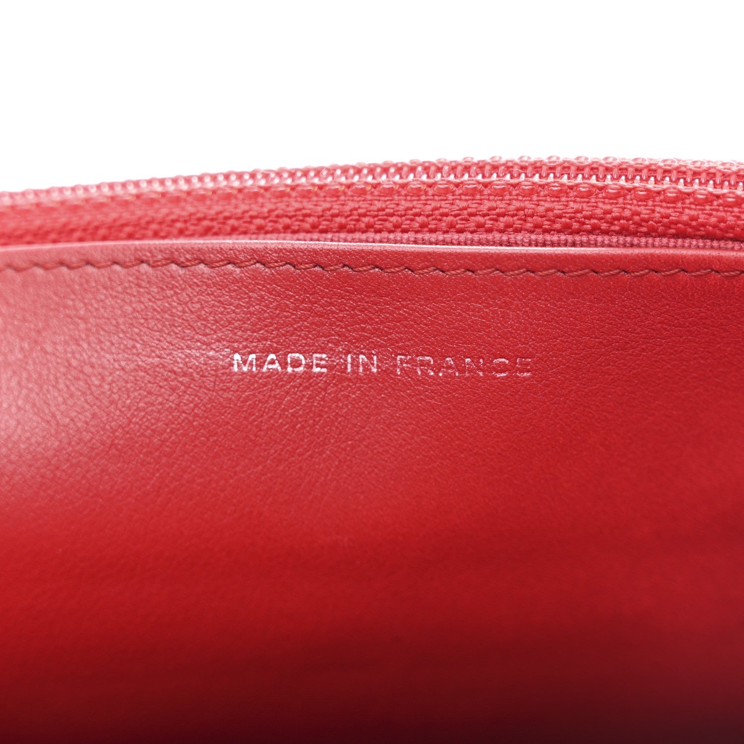 Caviar Quilted Wallet on Chain WOC Red