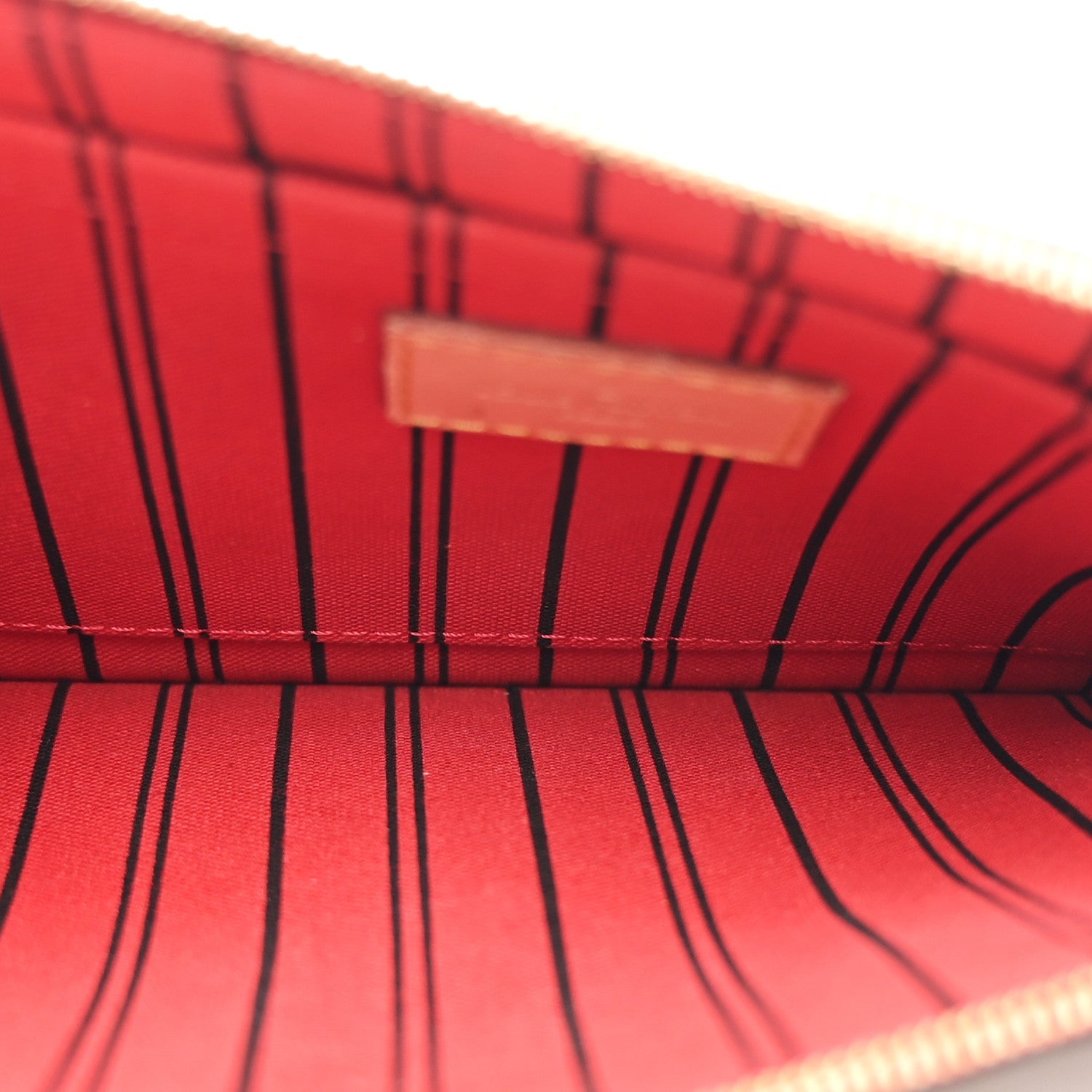 Monogram Neo Neverfull MM Cherry
