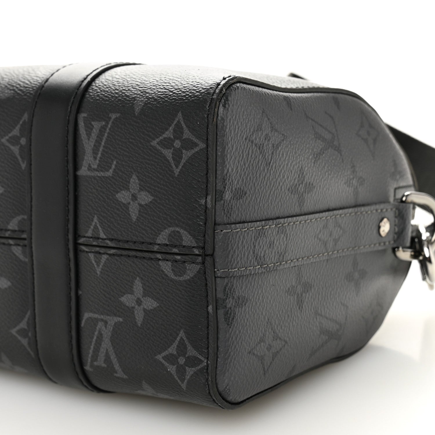 Reverse Monogram Eclipse City Keepall