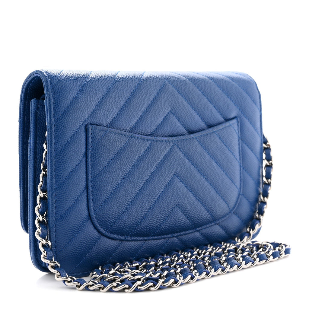 Caviar Chevron Quilted Wallet On Chain WOC Blue