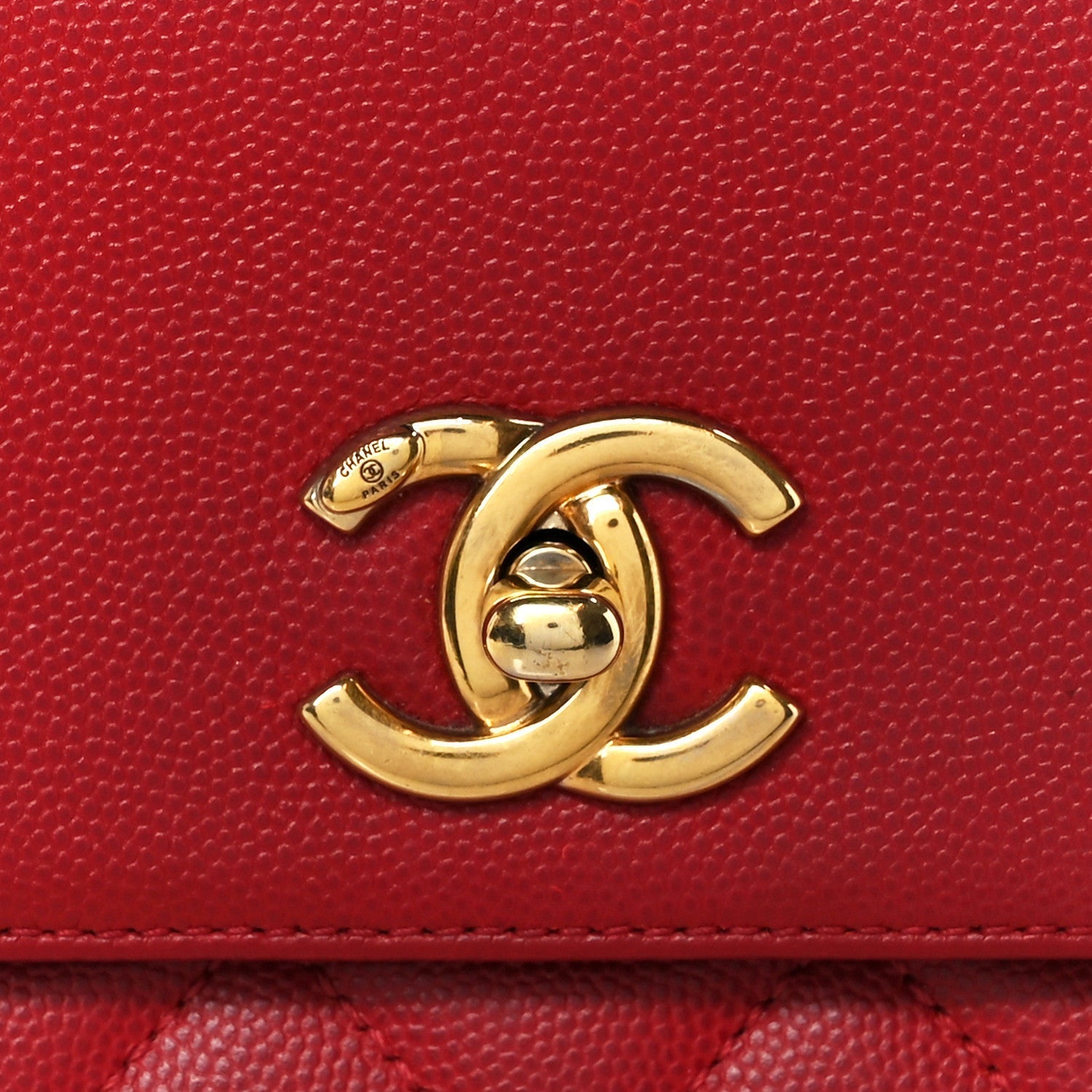 Caviar Quilted Small Business Affinity Flap Red