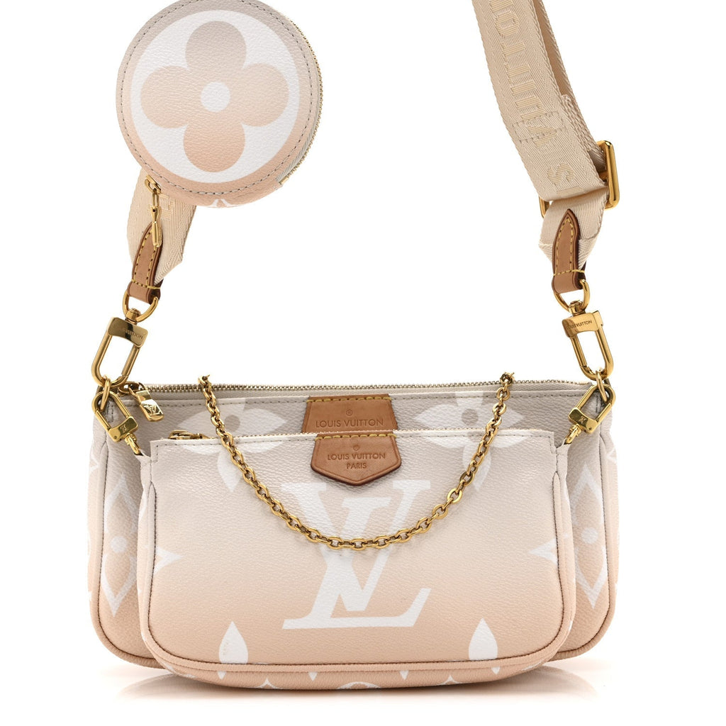 Monogram Giant By The Pool Multi Pochette Accessories Brume
