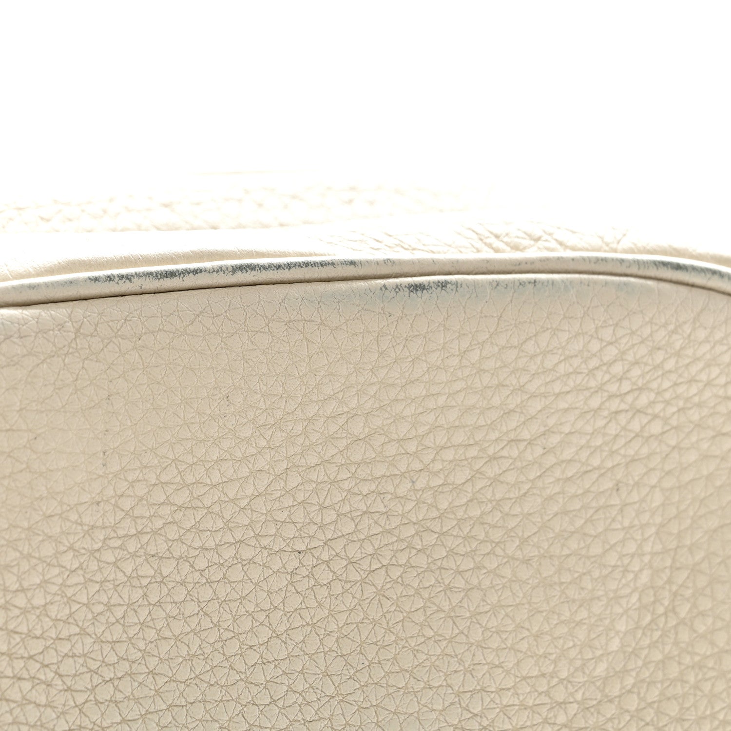 Pebbled Calfskin Small Soho Disco Bag Off White