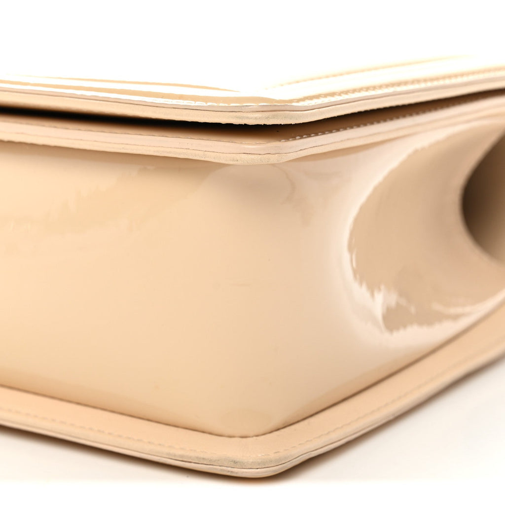 Patent Calfskin Quilted New Medium Plexiglass Boy Flap Beige