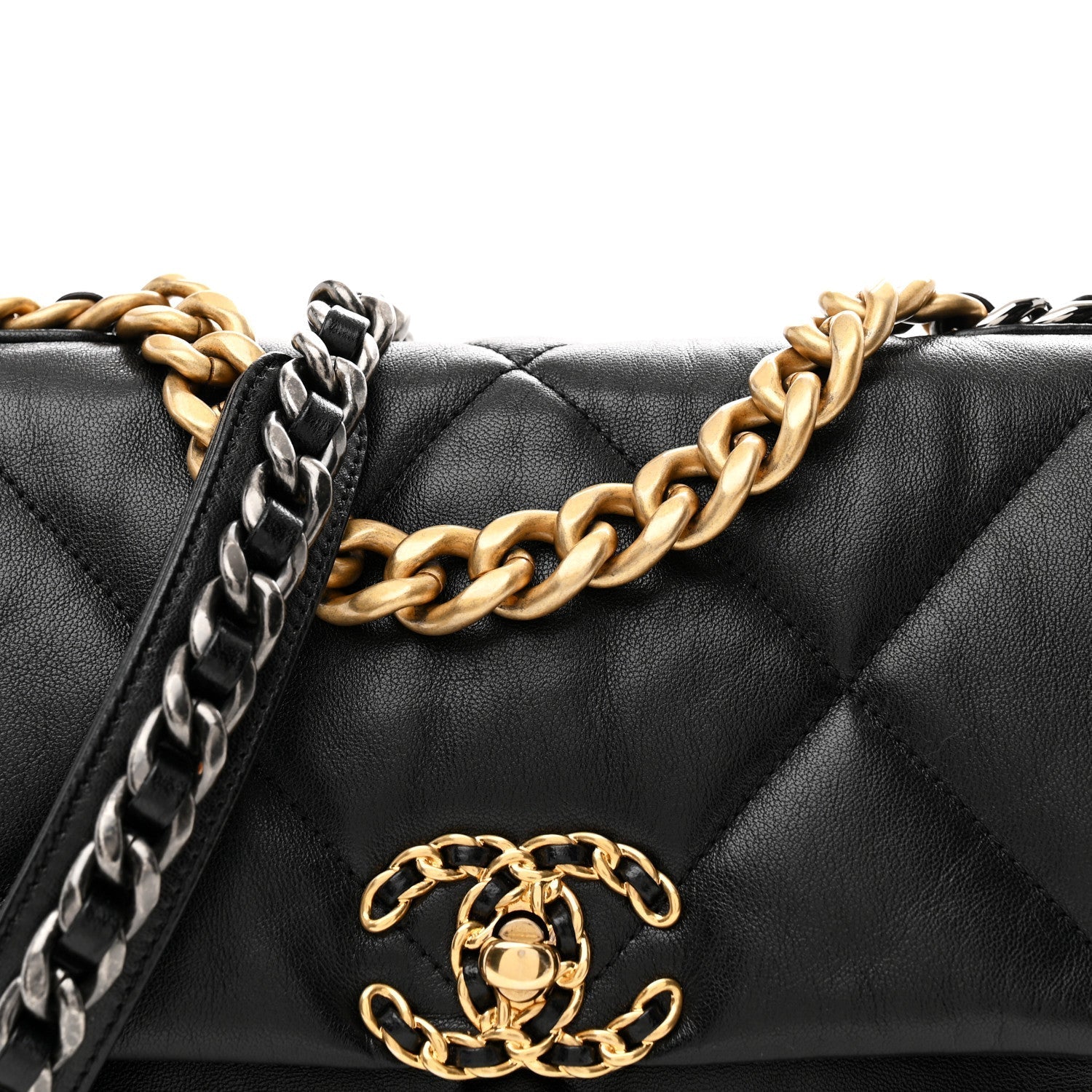 Lambskin Quilted Medium Chanel 19 Flap Black