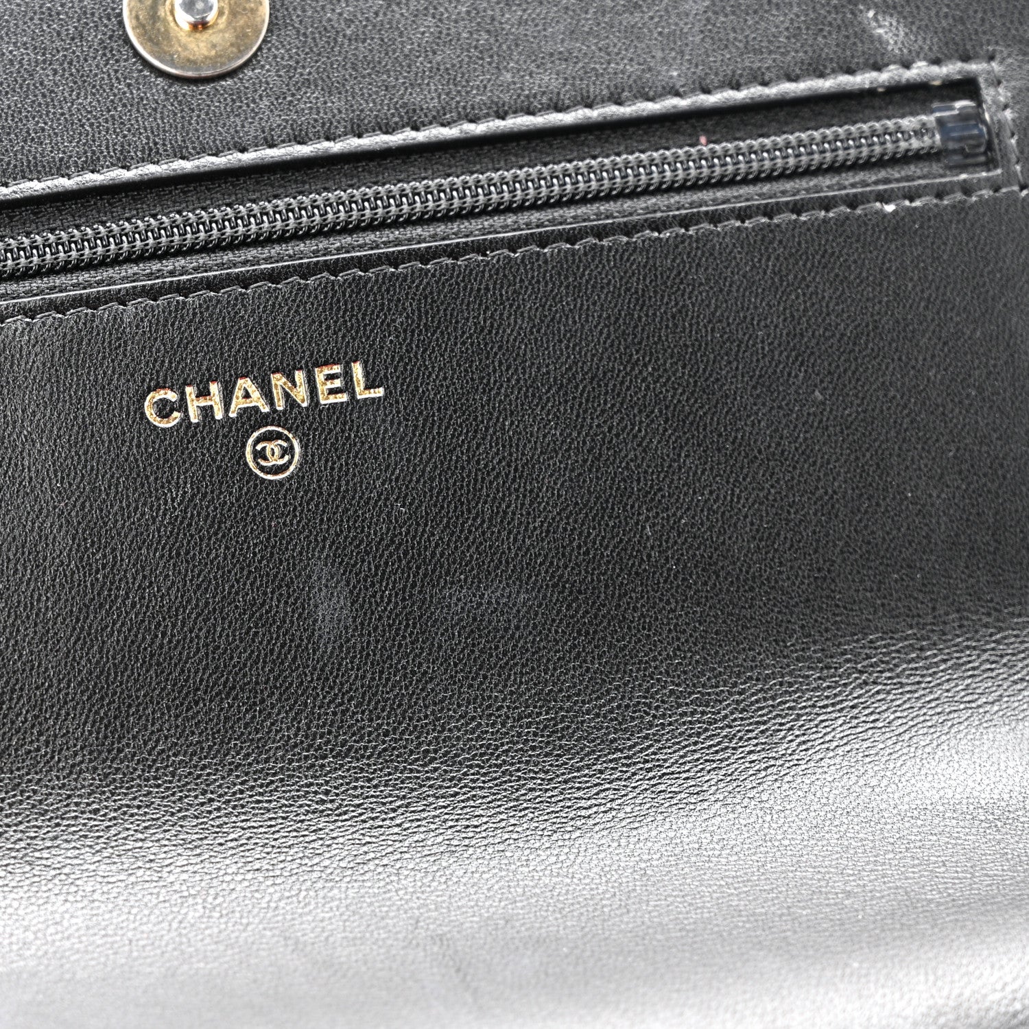 Lambskin Quilted Chanel 19 Wallet On Chain WOC Black