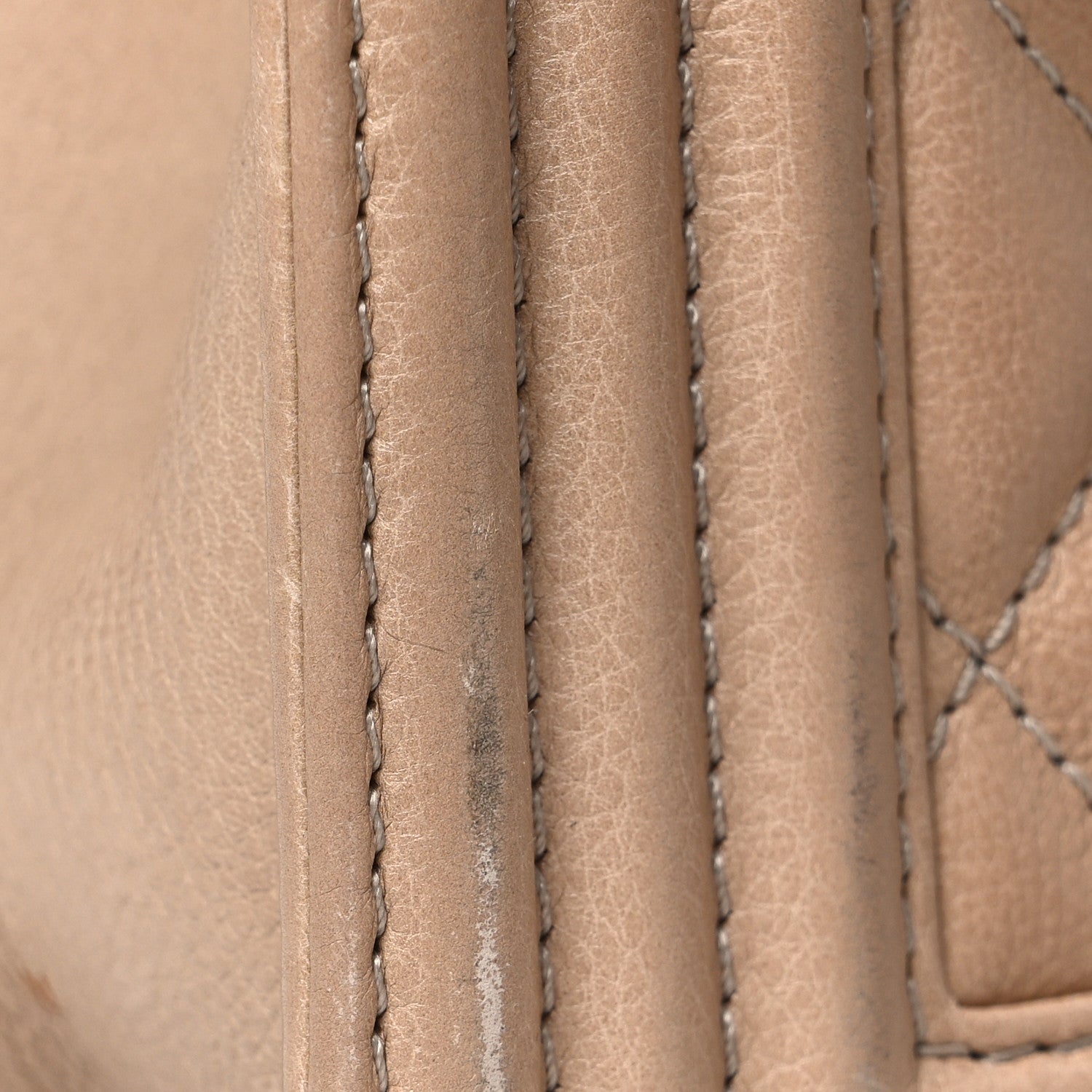Lambskin Quilted Medium Boy Flap Beige
