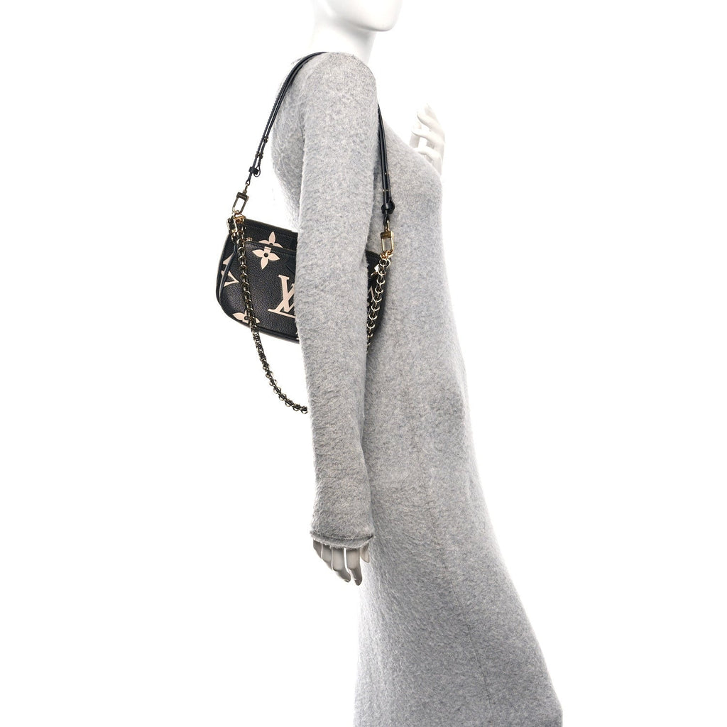 Empreinte Monogram Giant Multi Pochette Accessories Black Beige