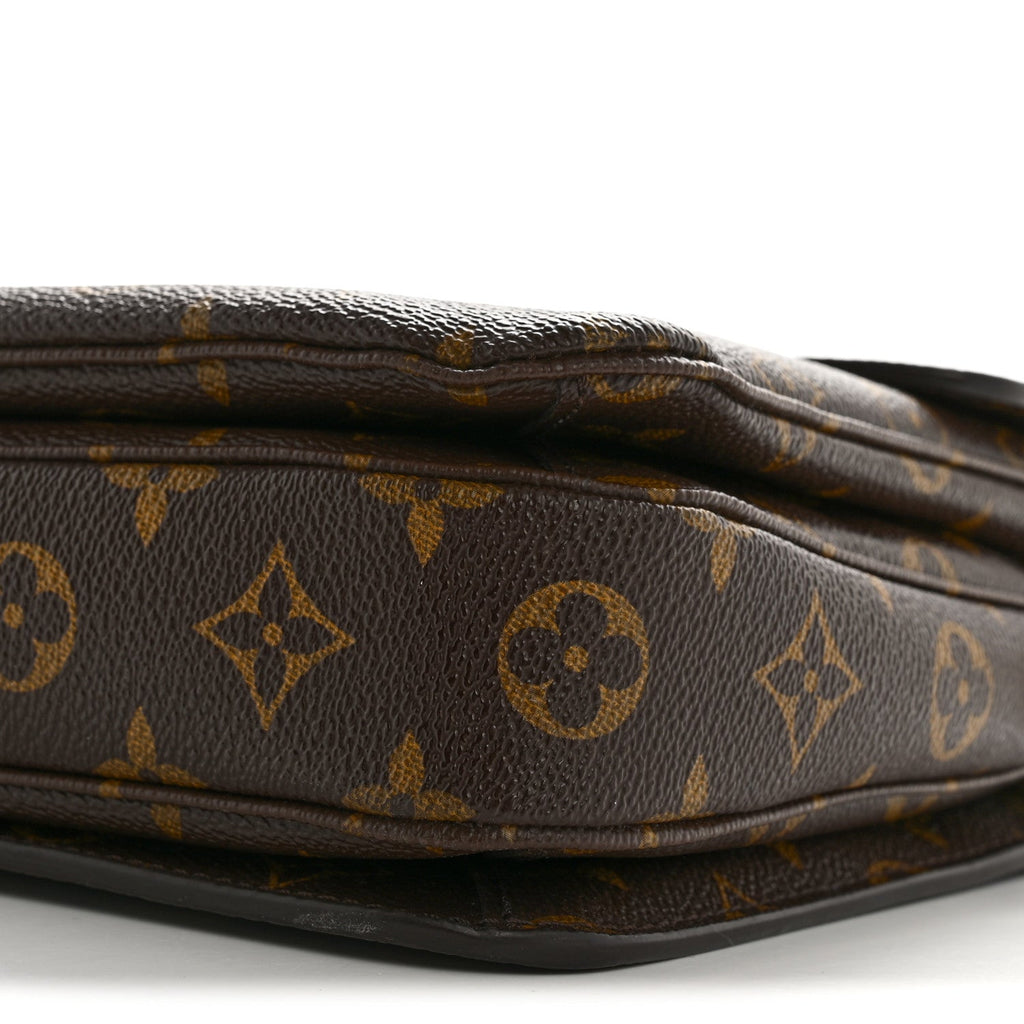 Monogram Pochette Metis