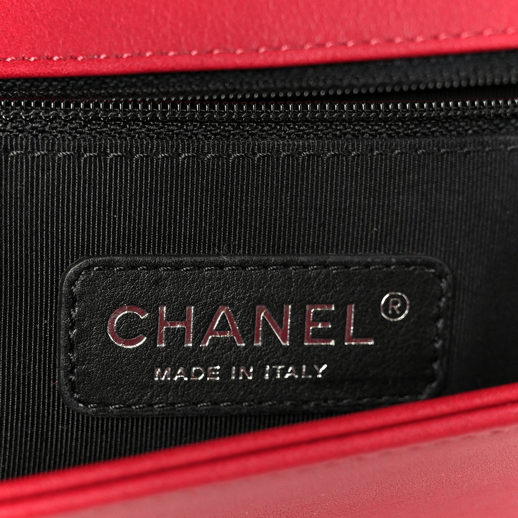 Calfskin Chevron Quilted Large Chain Boy Flap Red