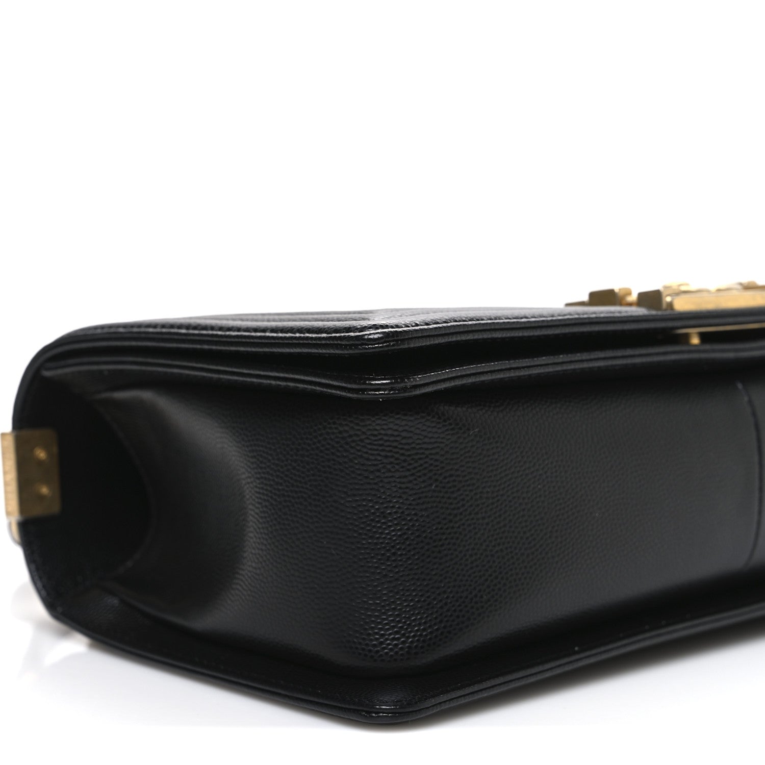 Caviar Quilted Medium Boy Flap Black