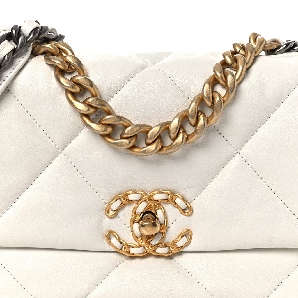 Goatskin Quilted Medium Chanel 19 Flap White