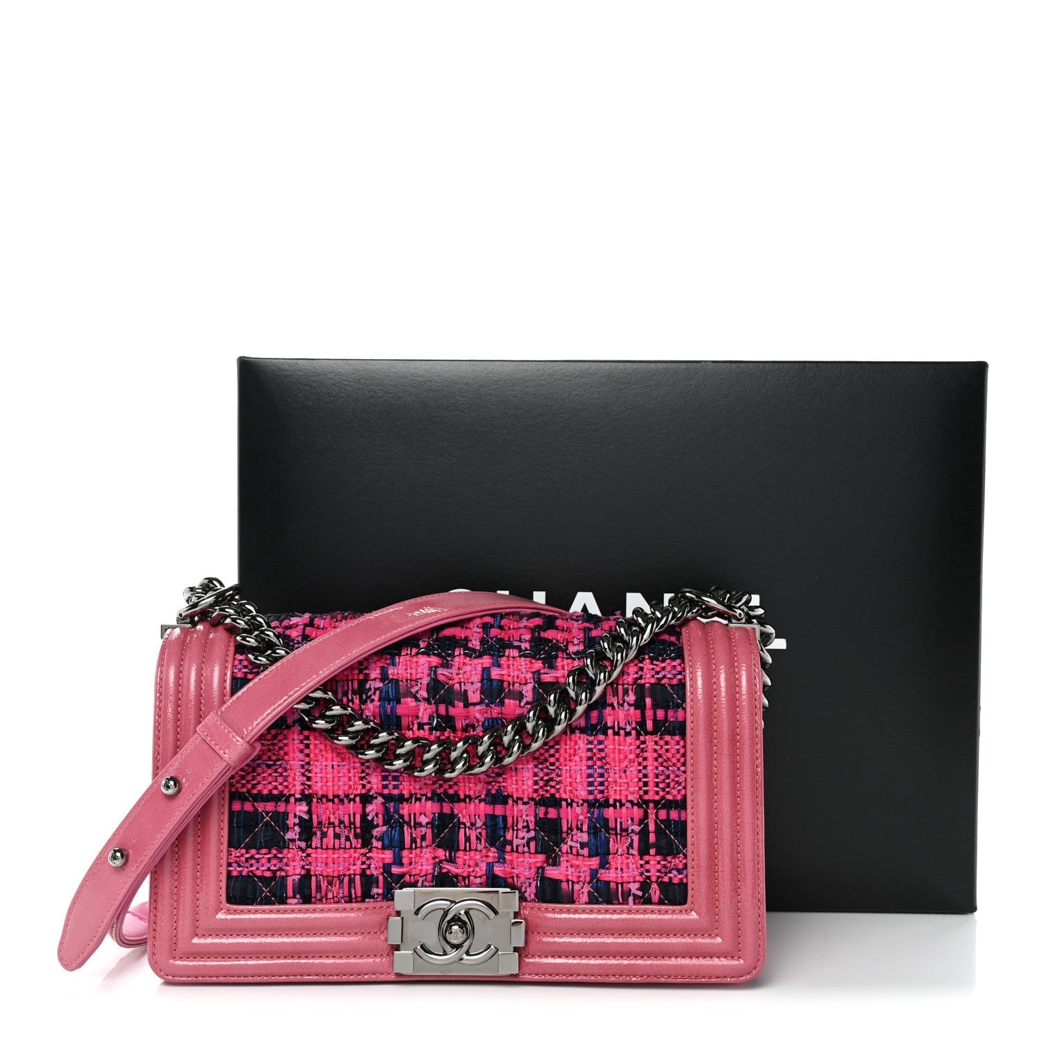 Patent Tweed Medium Boy Flap Fuchsia