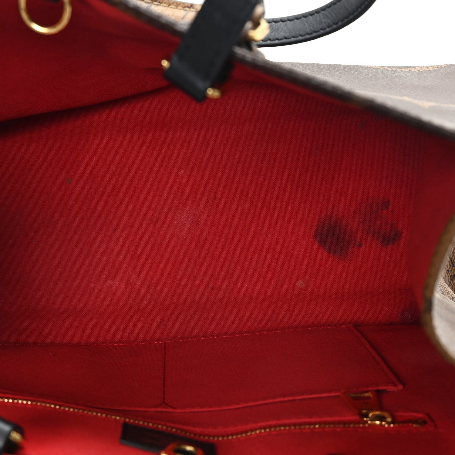 Reverse Monogram Giant Onthego MM