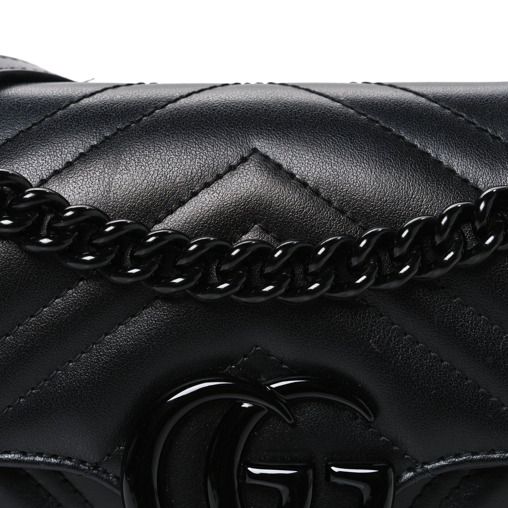 Calfskin Matelasse Monochrome Mini GG Marmont Shoulder Bag Black
