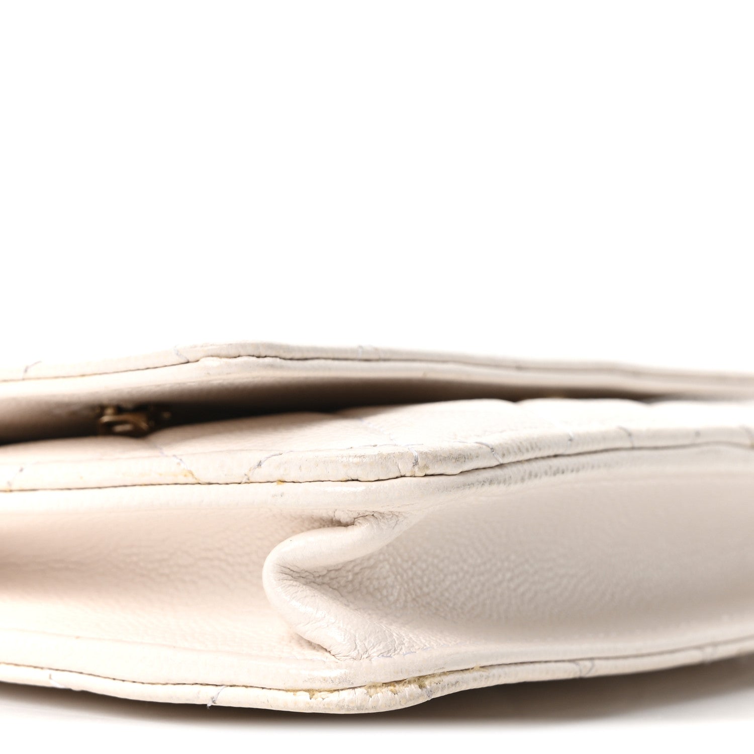 Caviar Quilted Wallet On Chain WOC White