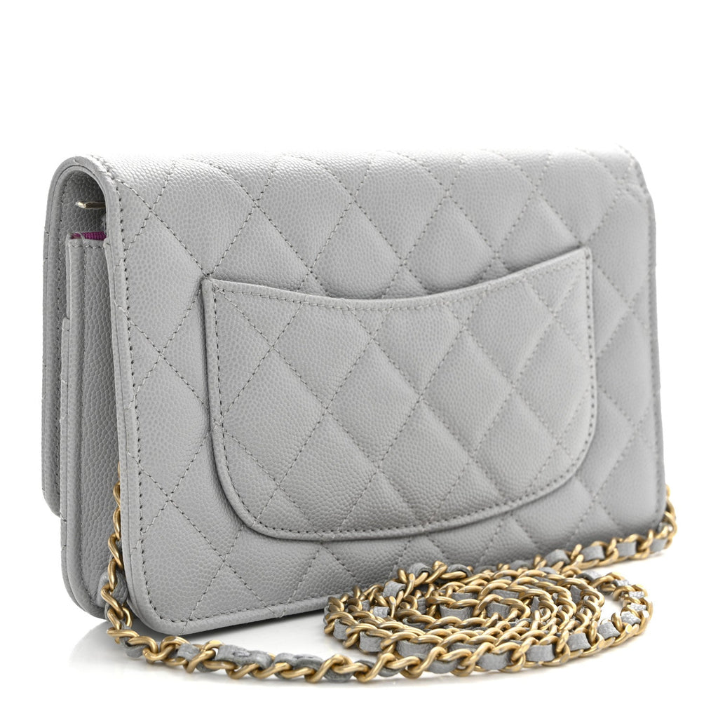 Caviar Quilted Textured CC Wallet On Chain WOC Grey