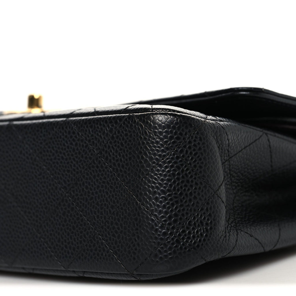 Caviar Quilted Medium Double Flap Black