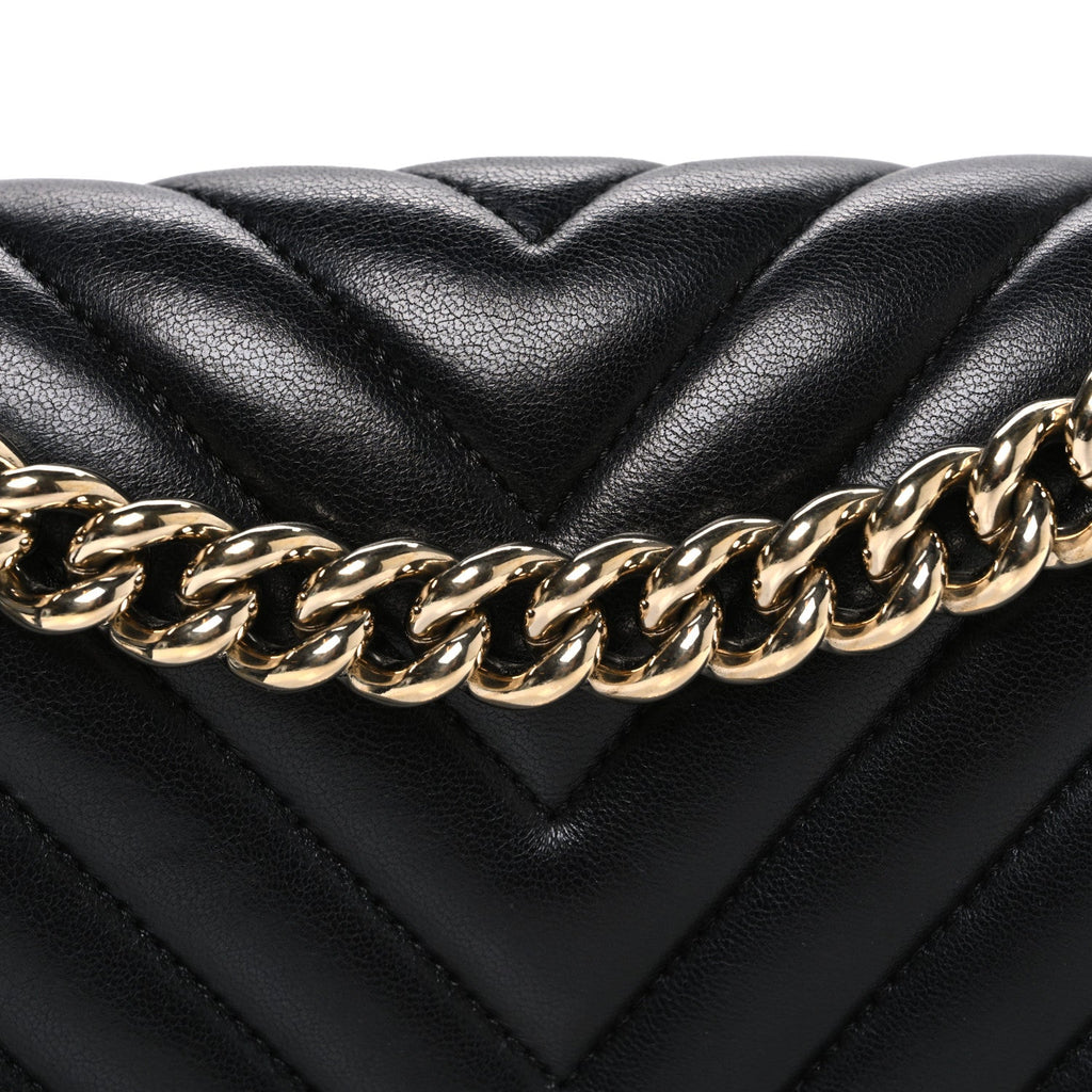 Calfskin Chevron Quilted Medium Boy Flap Black