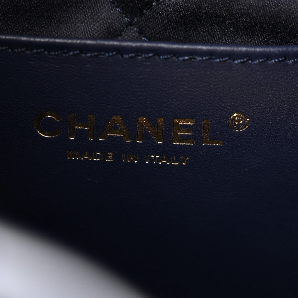 Shiny Calfskin Quilted Mini Chanel 22 Navy Blue