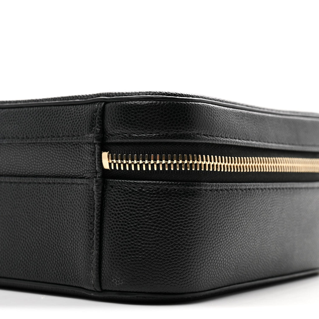 Caviar Quilted Medium CC Filigree Vanity Case Black