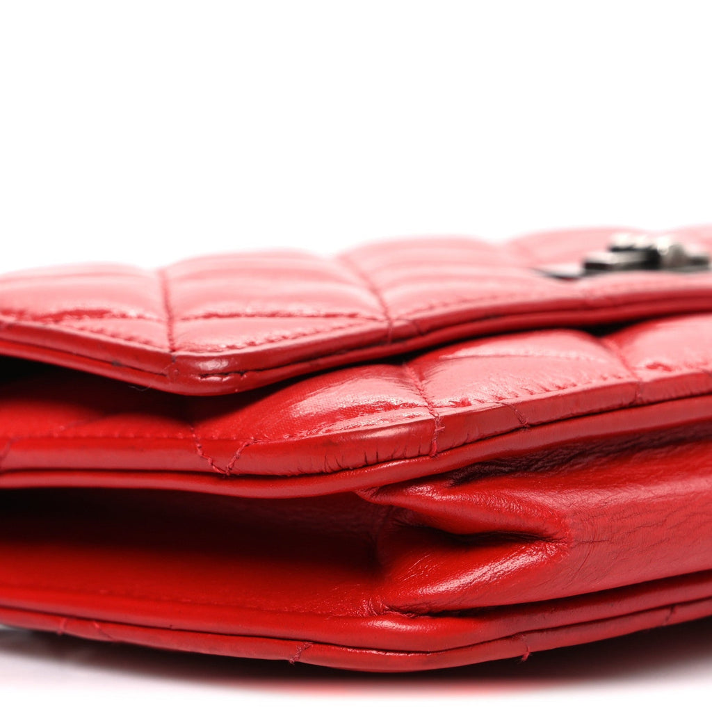 Glazed Calfskin Quilted Reissue Wallet On Chain WOC Red