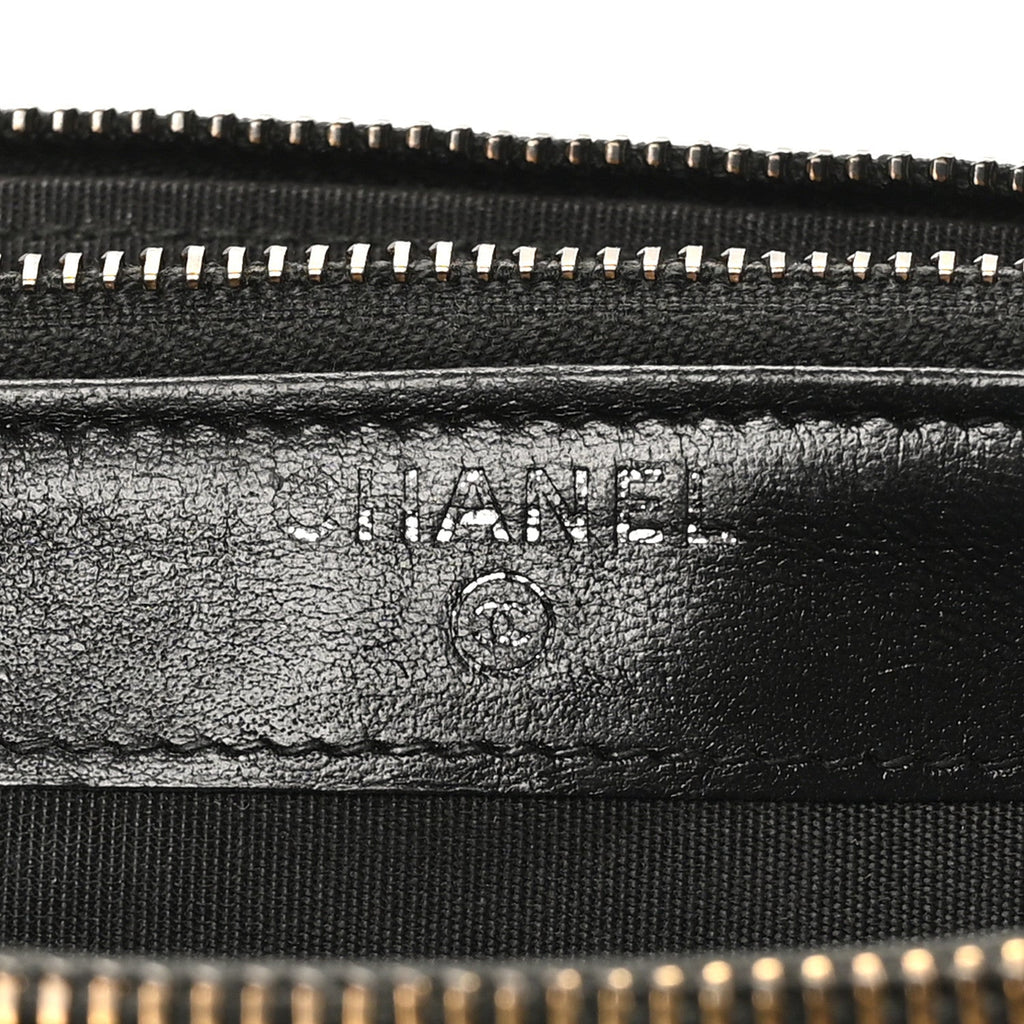 Lambskin Quilted Small Boy Clutch With Chain So Black