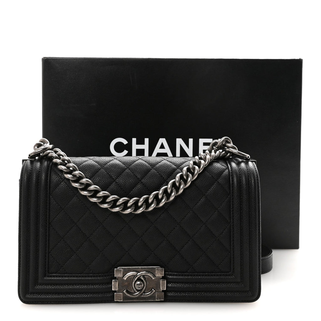 Caviar Quilted Medium Boy Flap Black