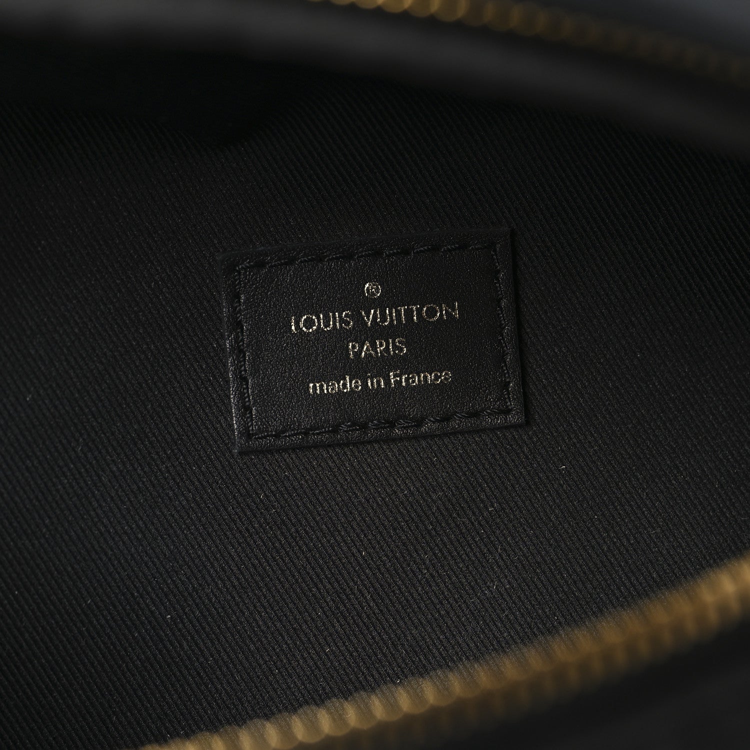 Calfskin Quilted New Wave Bumbag Black