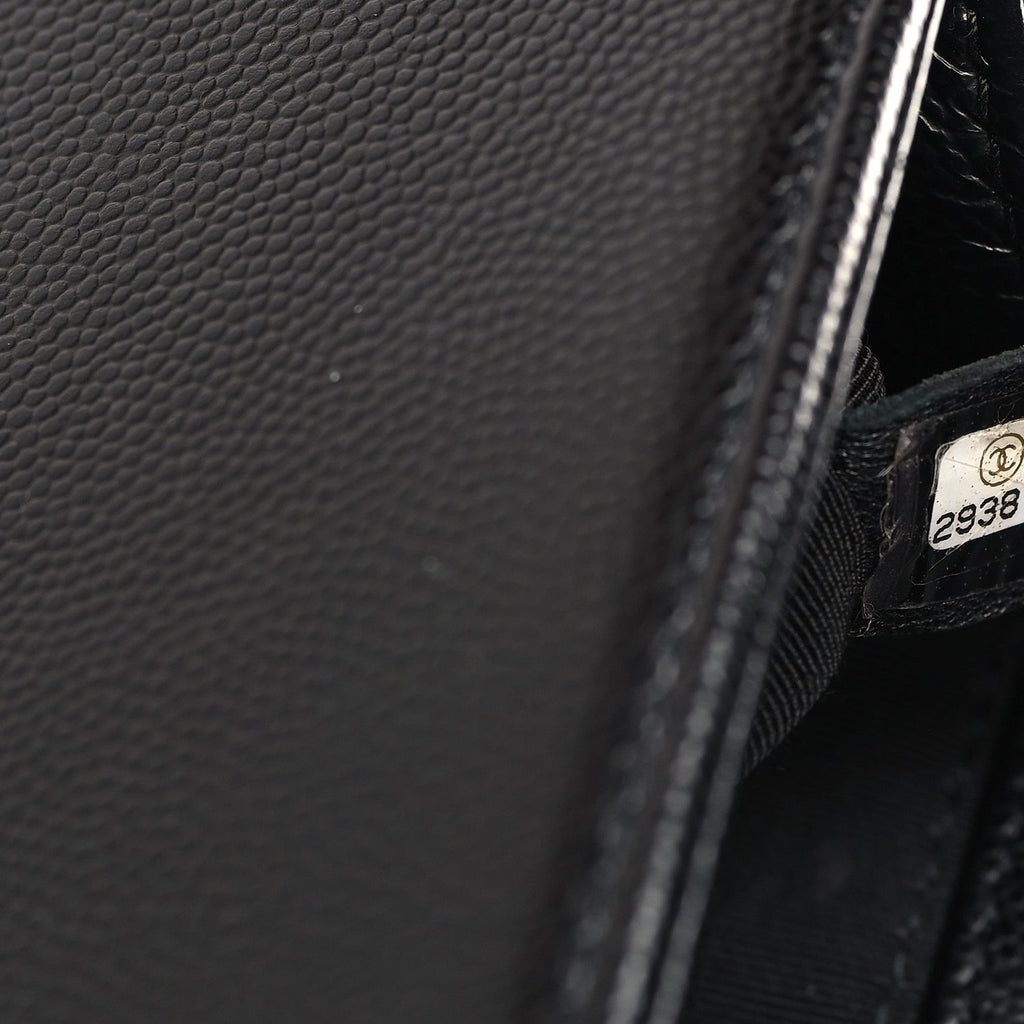 Caviar Quilted Small Boy Flap Black