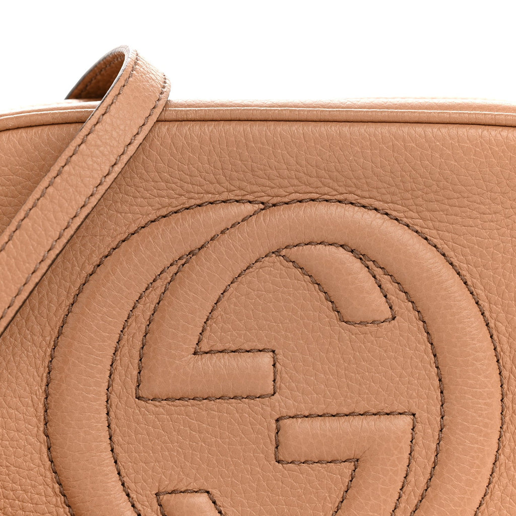 Pebbled Calfskin Small Soho Disco Bag Camelia