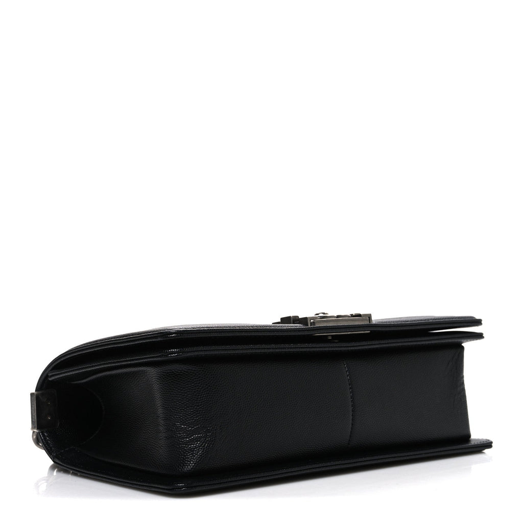Caviar Quilted Medium Boy Flap Black