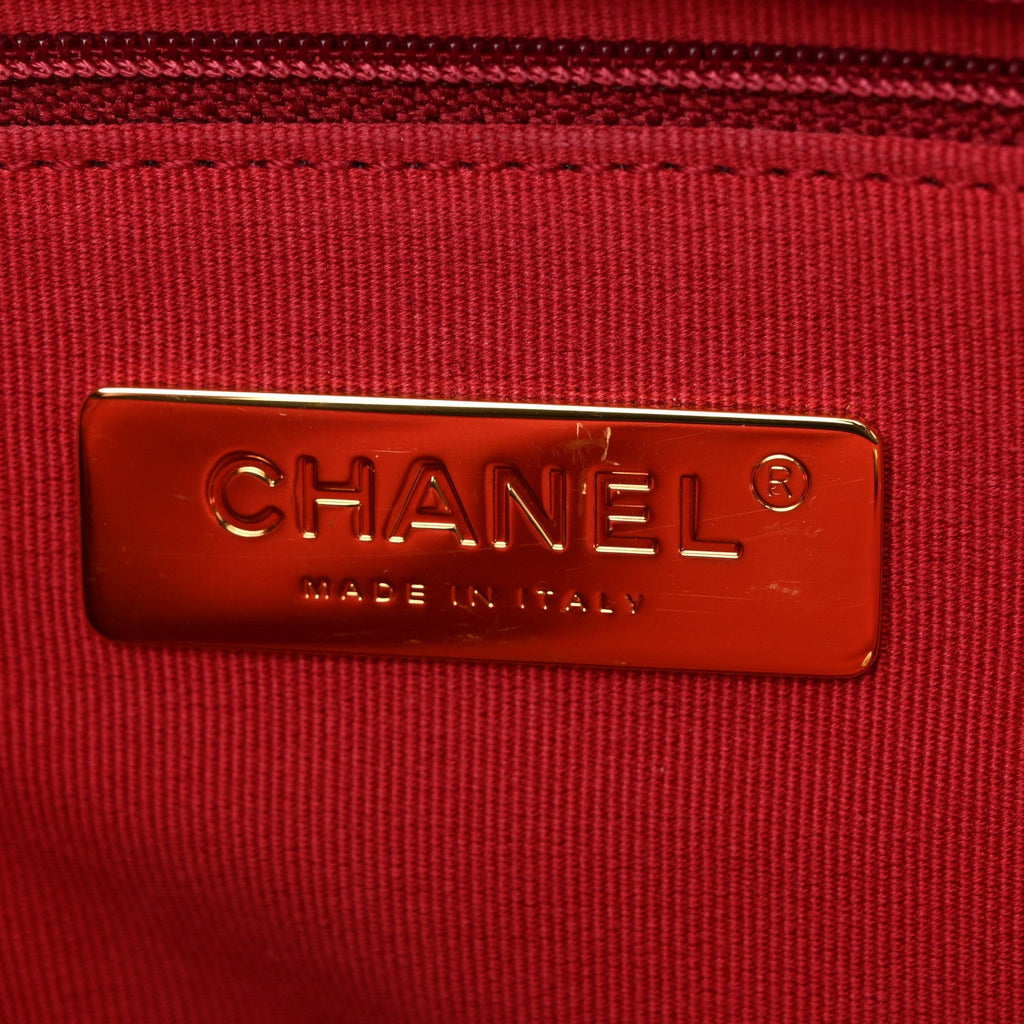 Lambskin Quilted Medium Chanel 19 Flap Black
