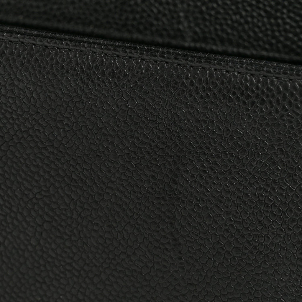 Caviar Quilted Medium Boy Flap Black