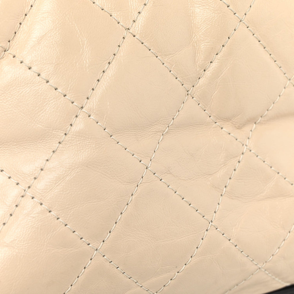 Aged Calfskin Quilted Medium Gabrielle Hobo Beige Black