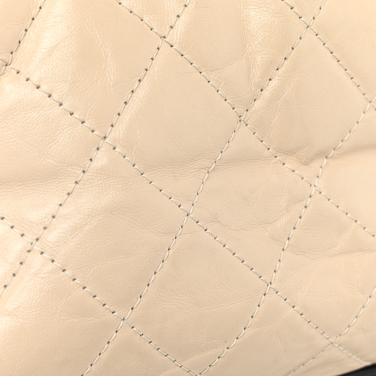 Aged Calfskin Quilted Medium Gabrielle Hobo Beige Black