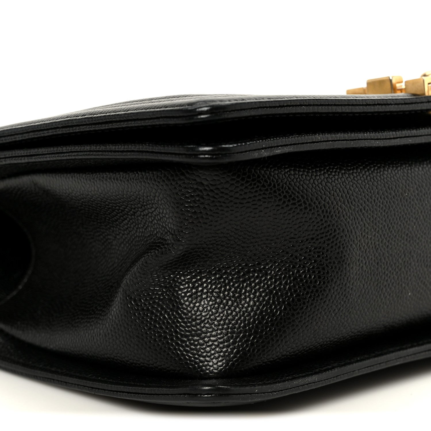 Caviar Chevron Quilted Medium Boy Flap Black