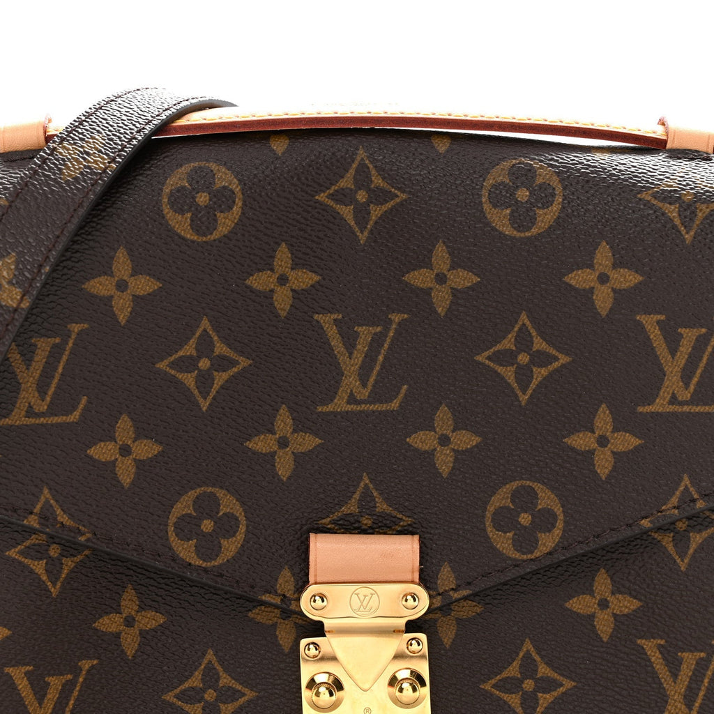 Monogram Pochette Metis