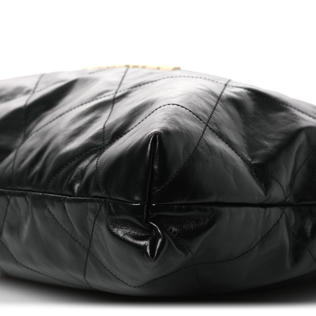 Shiny Calfskin Quilted Chanel 22 Black White