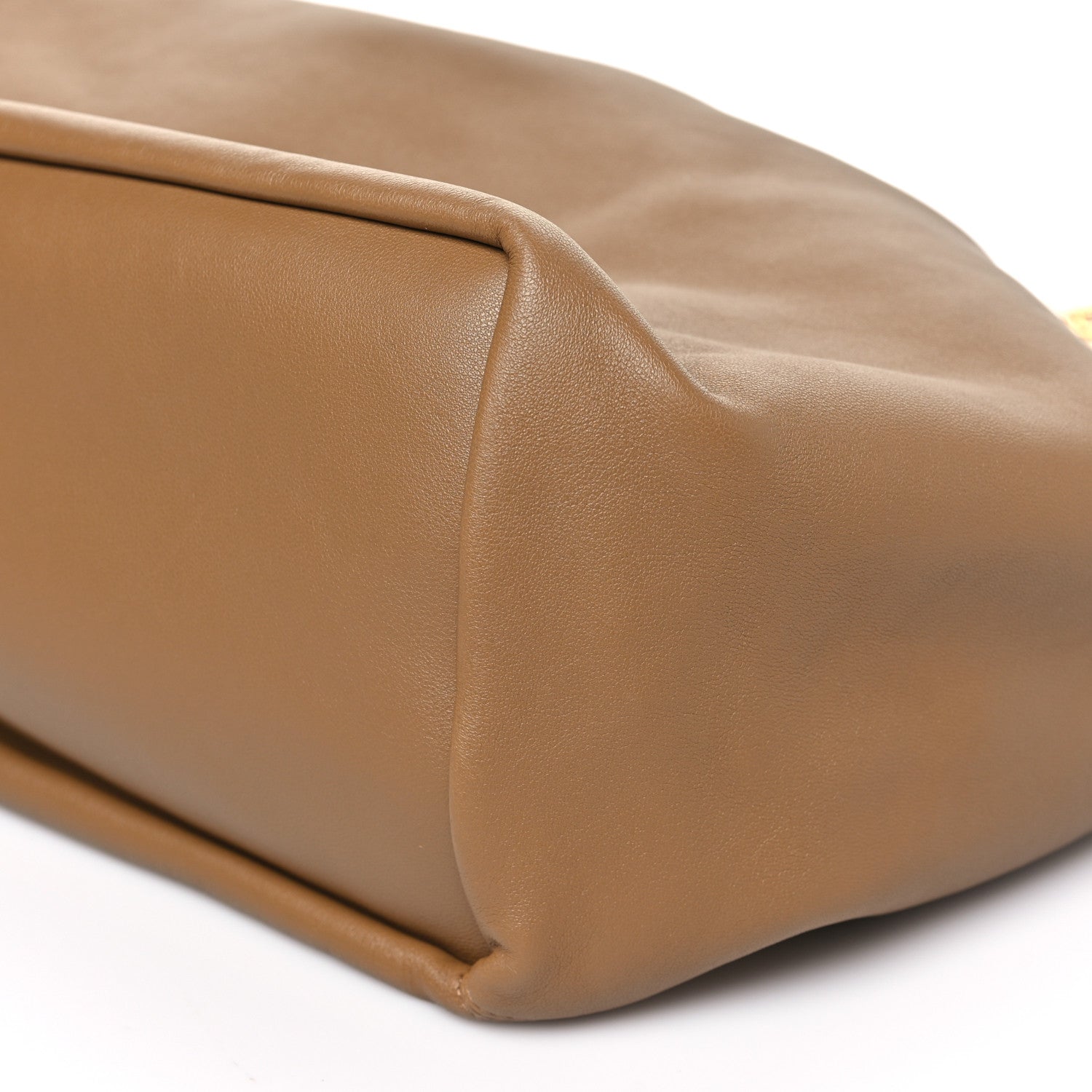 Mellow Nappa Small Squeeze Bag Oak