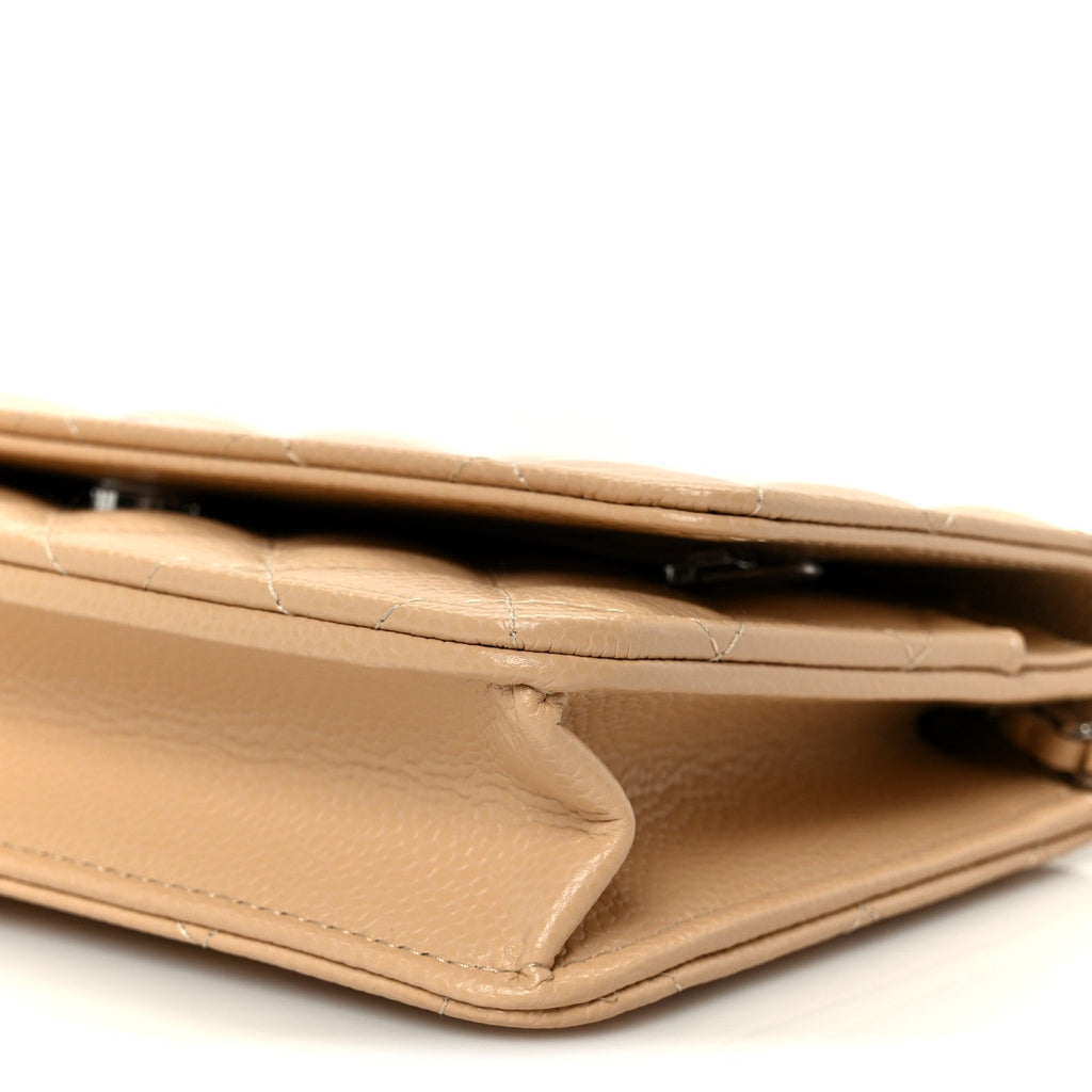 Caviar Quilted Wallet on Chain WOC Beige