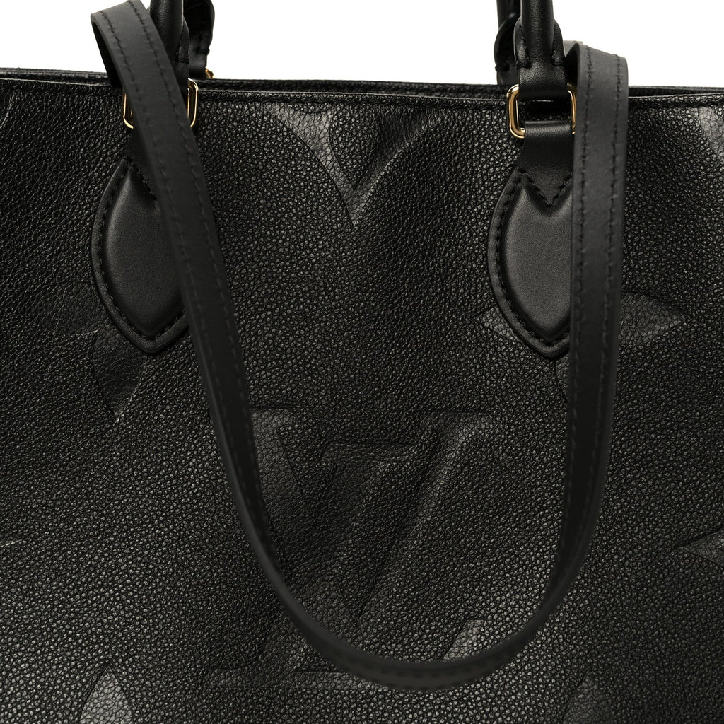 Empreinte Monogram Giant Onthego MM Black