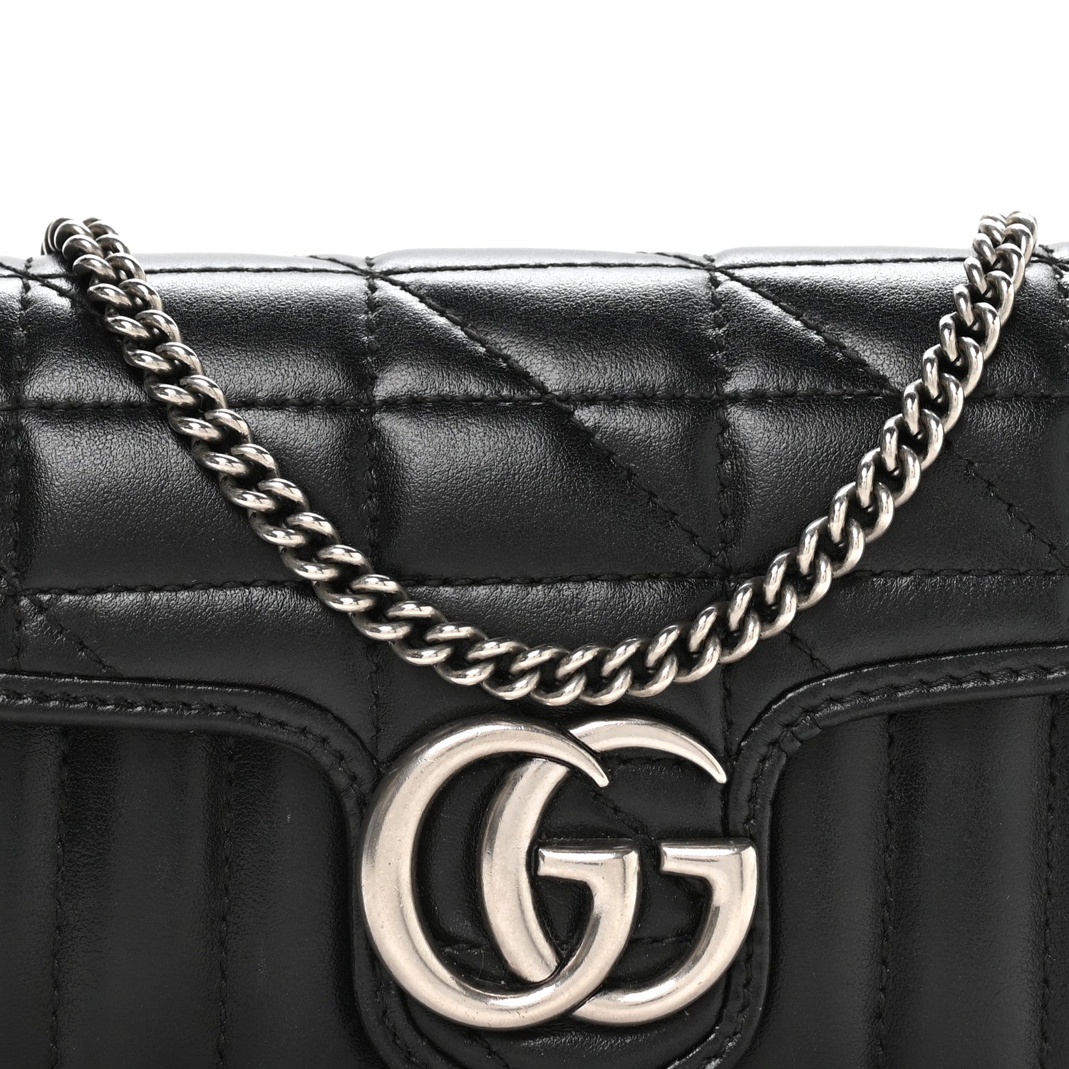 Calfskin Matelasse Aria Super Mini GG Marmont Shoulder Bag Black