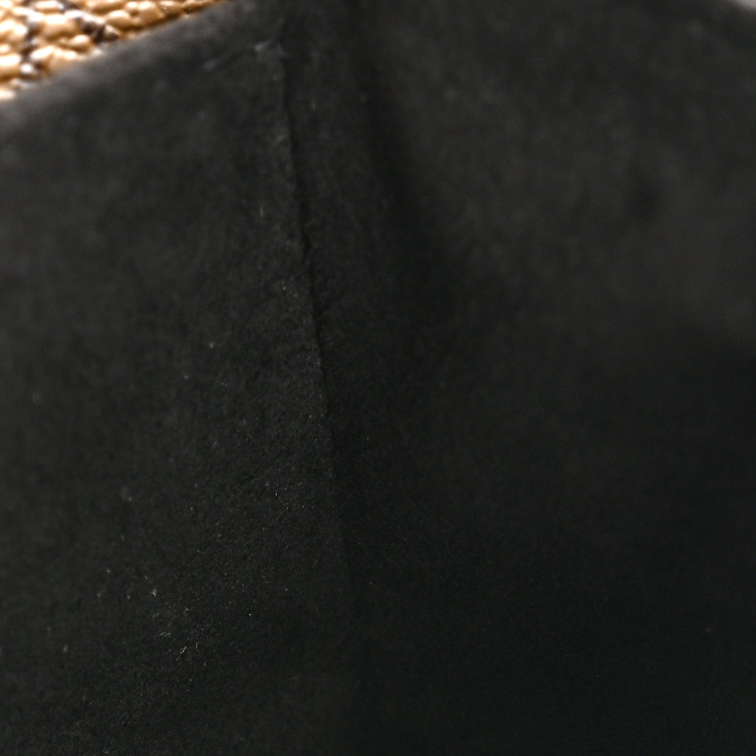 Reverse Monogram Pochette Metis
