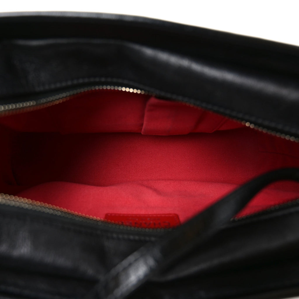 Aged Calfskin Quilted New Medium Gabrielle Hobo Black