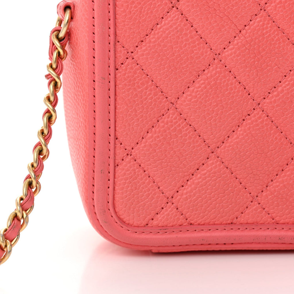 Caviar Quilted Small CC Filigree Vanity Case Coral