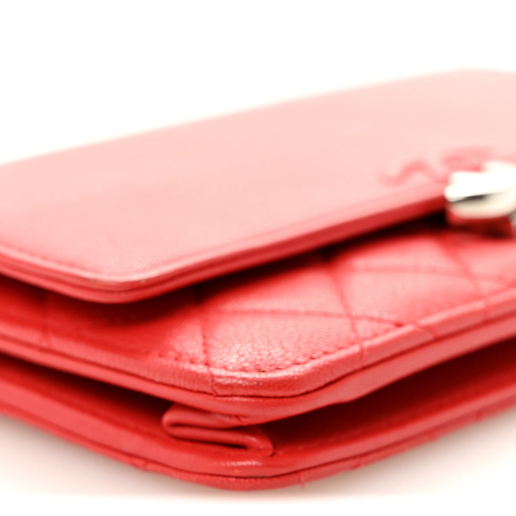 Grained Calfskin Quilted CC Box Wallet On Chain WOC Red