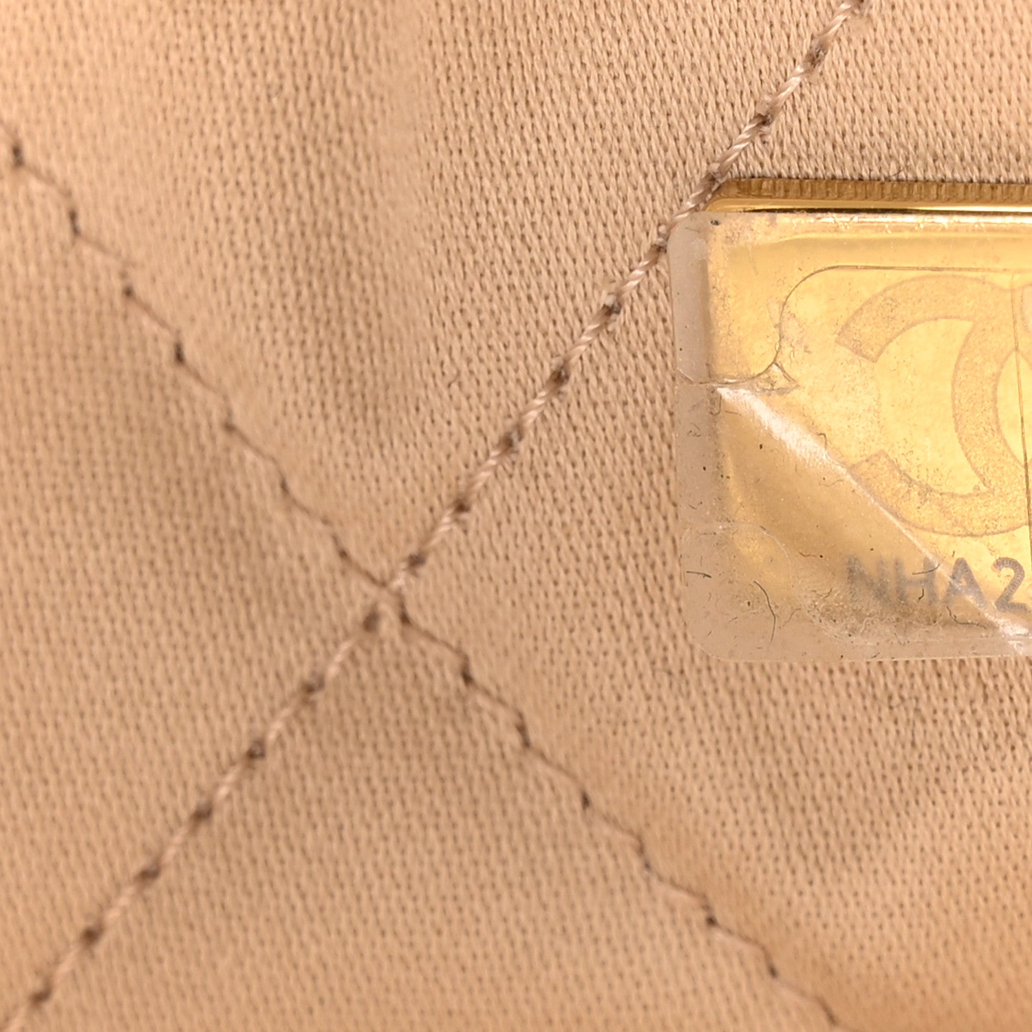 Shiny Calfskin Quilted Small Chanel 22 White